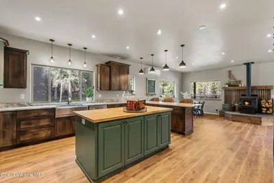Property 26-4381 - Photo 13