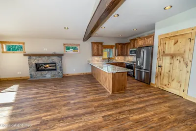 Property 26-6050 - Photo 3