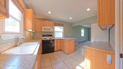 Property 26-7641 - Photo 8