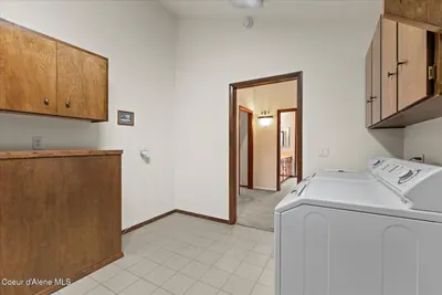 Property 26-9840 - Photo 37