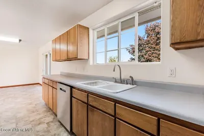 Property 26-10007 - Photo 10