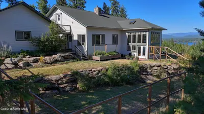 Property 26-9904 - Photo 46