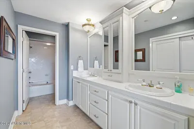 Property 26-2483 - Photo 22