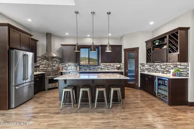 Property 26-10090 - Photo 34