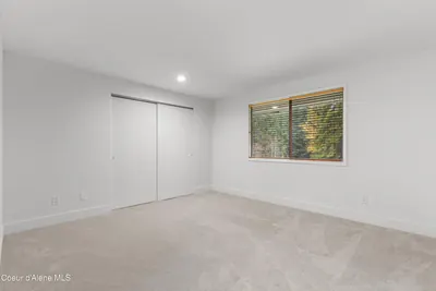 Property 26-10613 - Photo 9