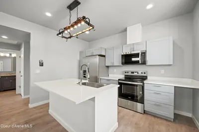 Property 26-8032 - Photo 3