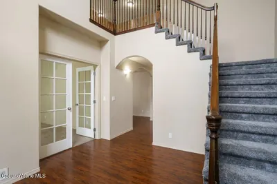 Property 26-9223 - Photo 2