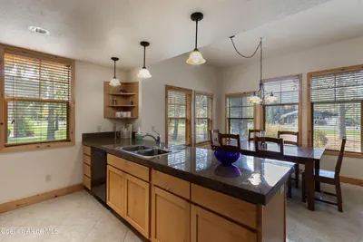 Property 26-10398 - Photo 16