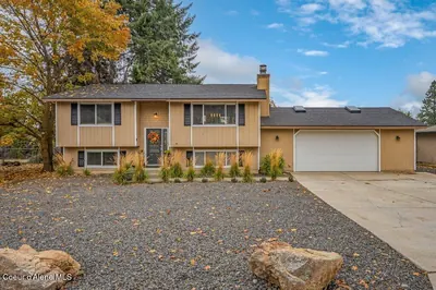 Property 26-7569 - Photo 2