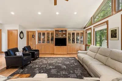 Property 26-7018 - Photo 9