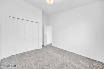 Property 26-9074 - Photo 3