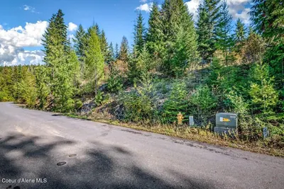 Property 26-10032 - Photo 2