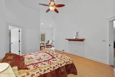Property 26-10387 - Photo 24