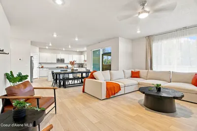 Property 26-8835 - Photo 13