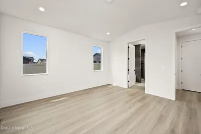 Property 26-1366 - Photo 30