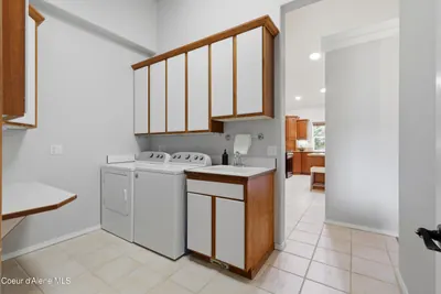 Property 26-8124 - Photo 33