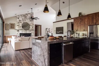 Property 26-9975 - Photo 17