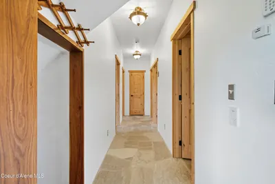 Property 26-6817 - Photo 28
