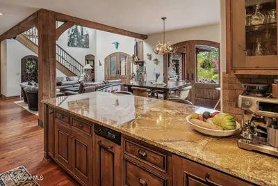 Property 26-2324 - Photo 19