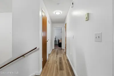 Property 26-10122 - Photo 10