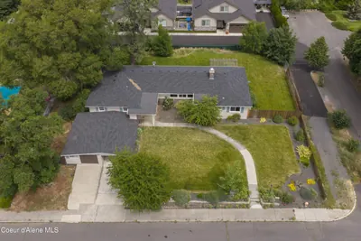 Property 26-7896 - Photo 35