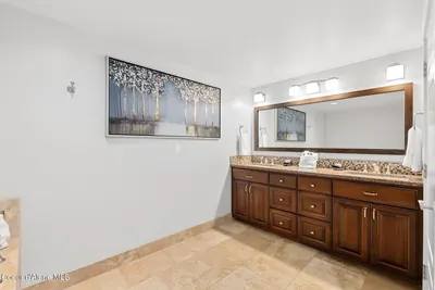 Property 26-3186 - Photo 52