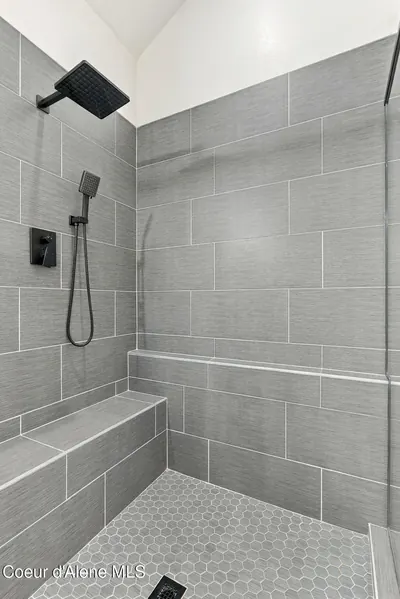 Property 26-9647 - Photo 35