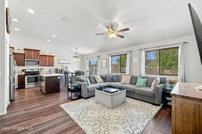 Property 26-8110 - Photo 8