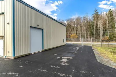 Property 24-10840 - Photo 10