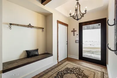 Property 26-1470 - Photo 5
