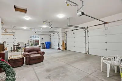 Property 26-8957 - Photo 46