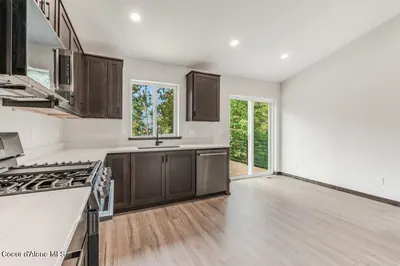 Property 26-7876 - Photo 9