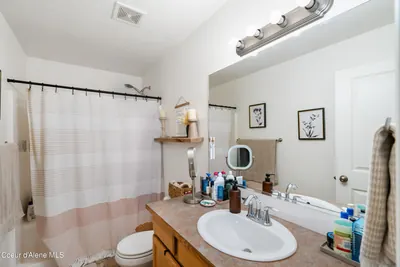 Property 26-7635 - Photo 10