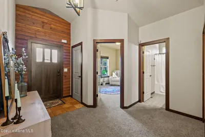 Property 26-7807 - Photo 5