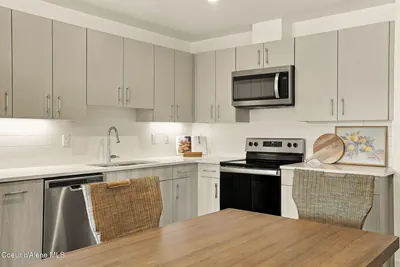 Property 26-10425 - Photo 24
