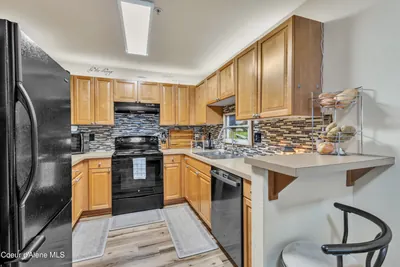 Property 26-9629 - Photo 4