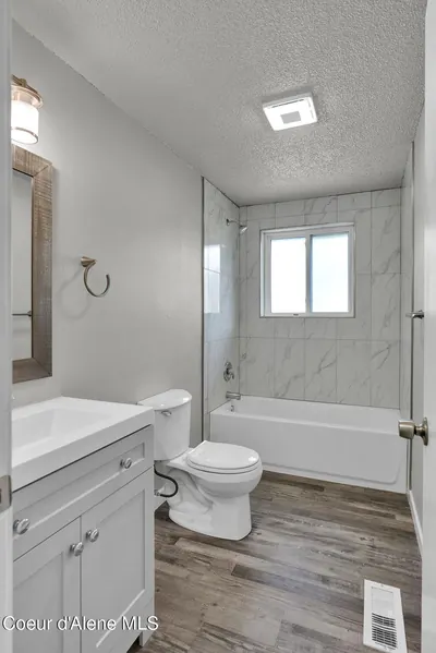 Property 26-6934 - Photo 26