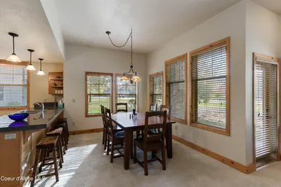 Property 26-10398 - Photo 14
