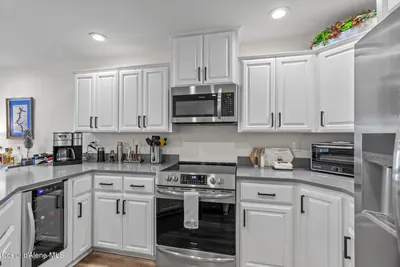 Property 26-8208 - Photo 10