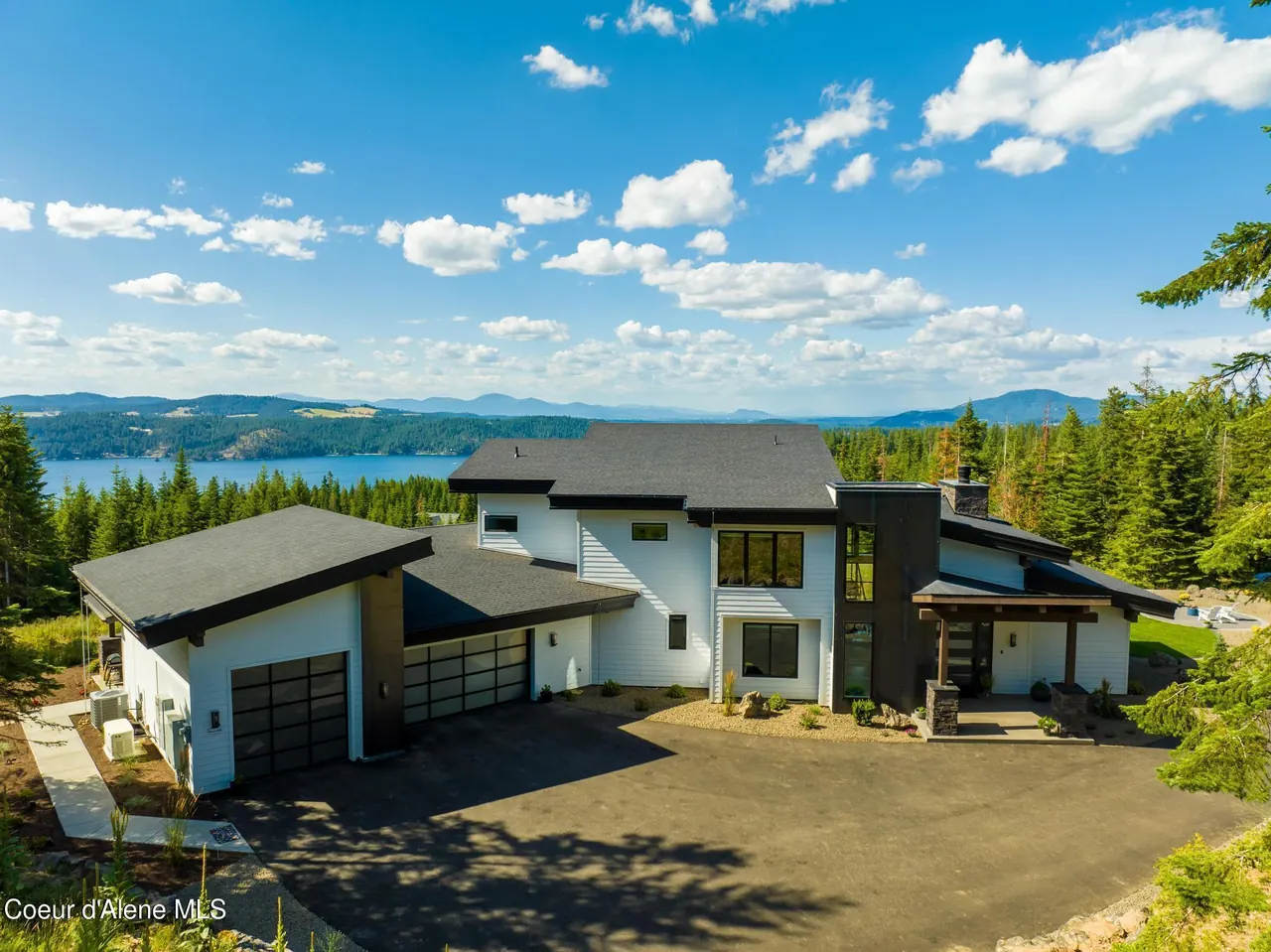Property 26-8887 - Photo 1