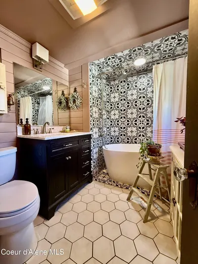 Property 26-10327 - Photo 25