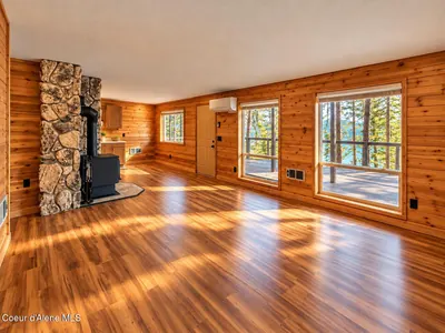 Property 26-10352 - Photo 17