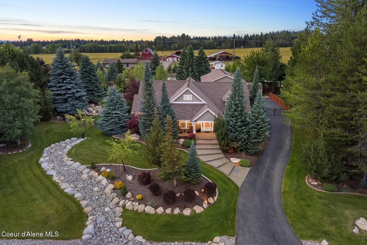 Property 26-8947 - Photo 1