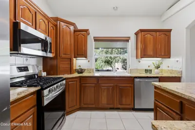 Property 26-8124 - Photo 27