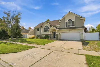 Property 26-9740 - Photo 2