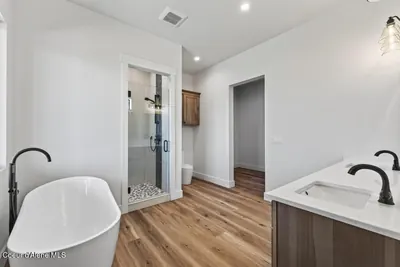 Property 26-2541 - Photo 55