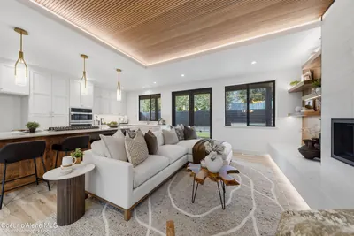 Property 26-10413 - Photo 11