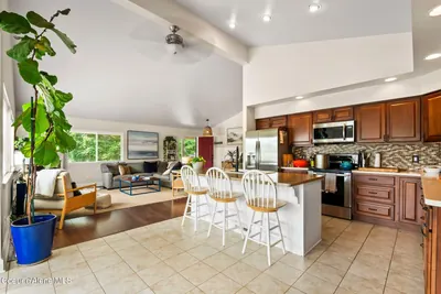 Property 26-8231 - Photo 4