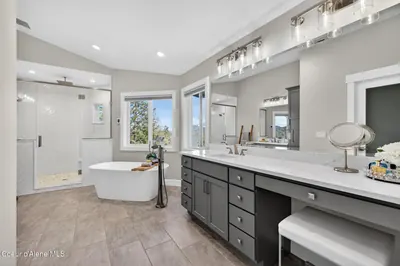 Property 26-2155 - Photo 52