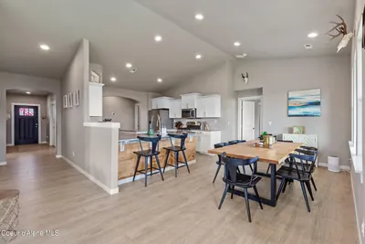 Property 26-10140 - Photo 10